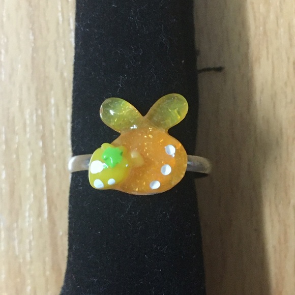 Jewelry - Bunny Berry Ring 🧡💚🤍